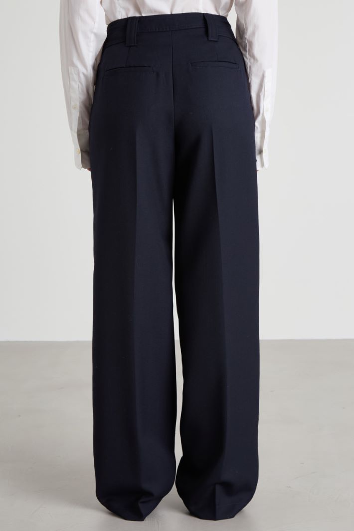 Canvas trousers with pleat Intrend - 3