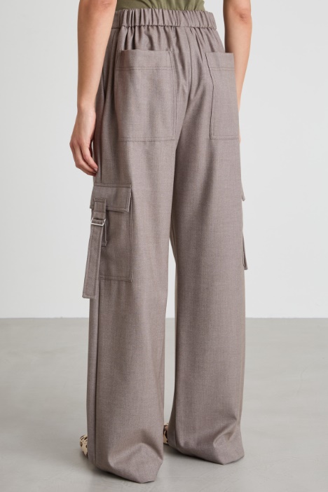 Pantaloni cargo in flanella