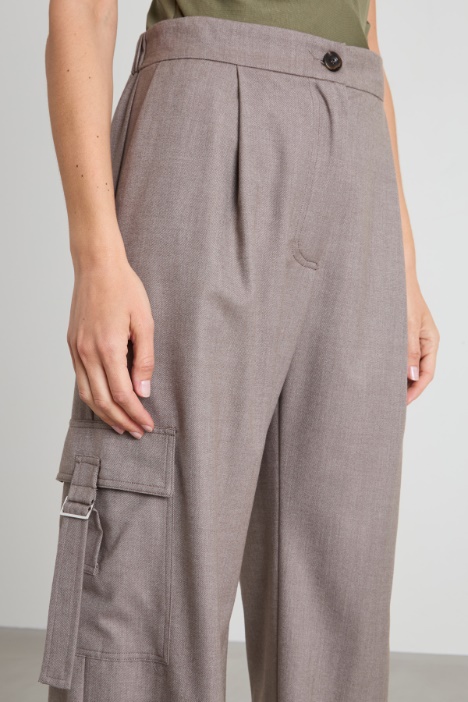 Pantaloni cargo in flanella