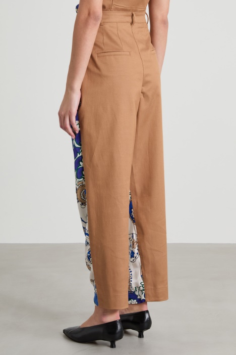 Pantaloni bi-materiale