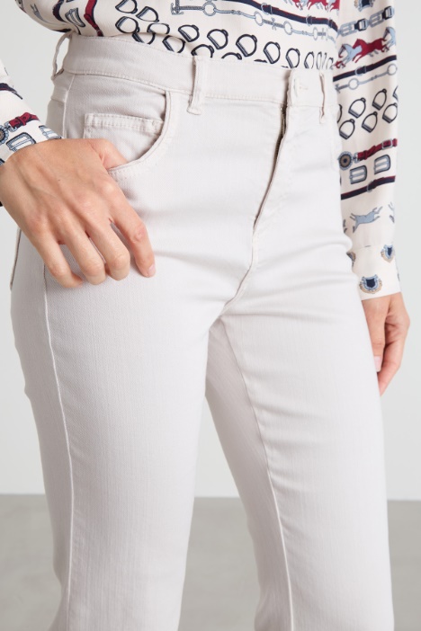 Pantaloni flare in bull