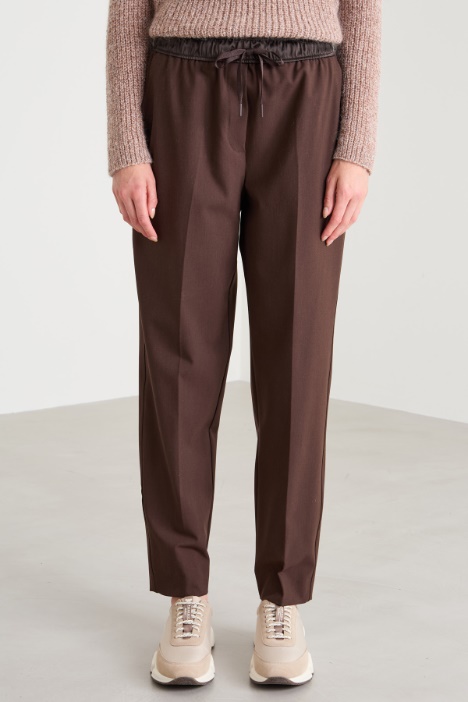 Pantaloni in tela stretch