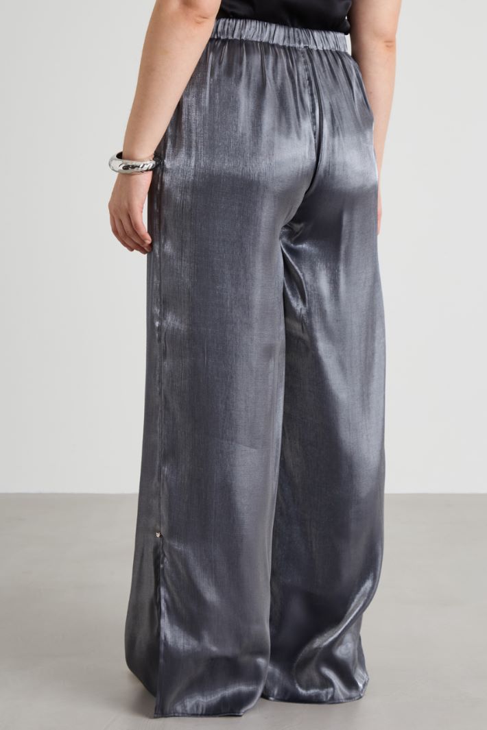 Pantaloni in viscosa lamé Intrend - 3