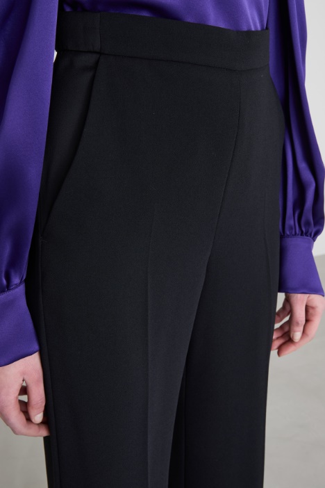 Pantaloni dritti a vita alta