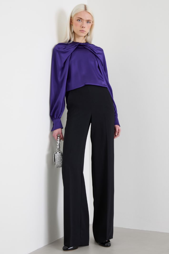 Pantaloni dritti a vita alta Intrend