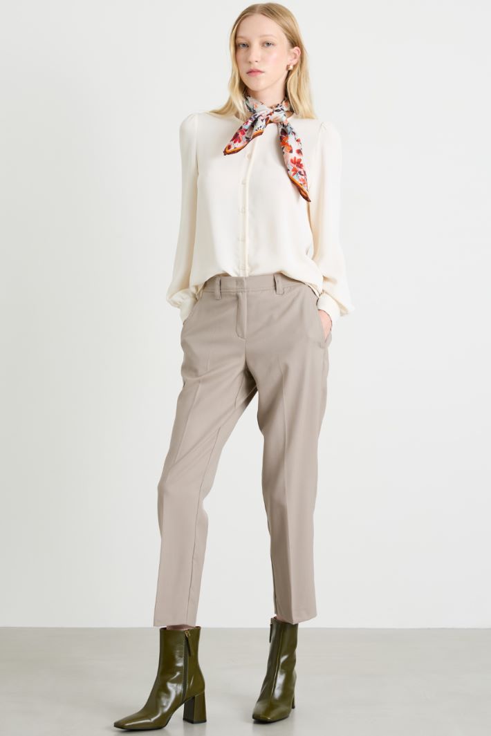 Pantalones pitillo de lana Intrend