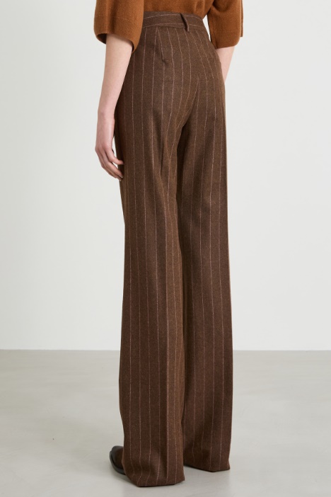 Pantaloni flare gessati