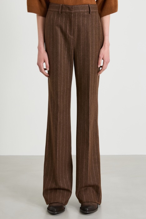 Pantaloni flare gessati