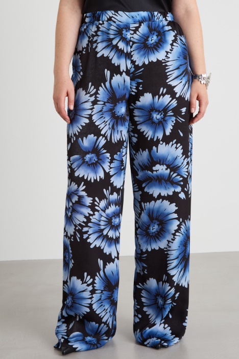 Pantaloni in raso