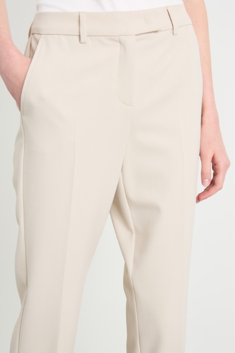 Pantaloni a sigaretta