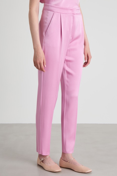 Pantaloni in enver satin lucido