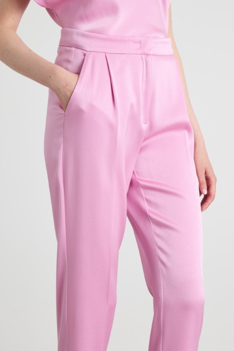 Pantaloni in enver satin lucido