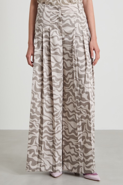 Pantaloni ampi in twill stampato