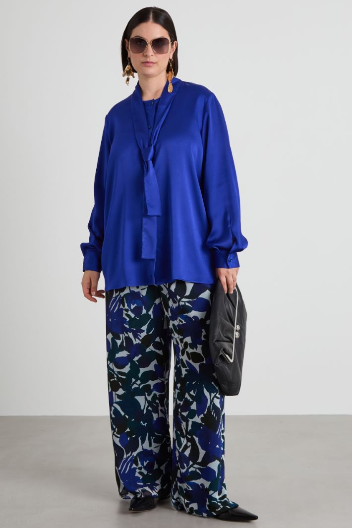 Pantaloni in georgette stampata Intrend