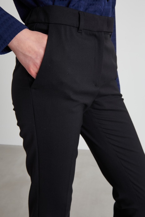 Pantalones rectos de gabardina