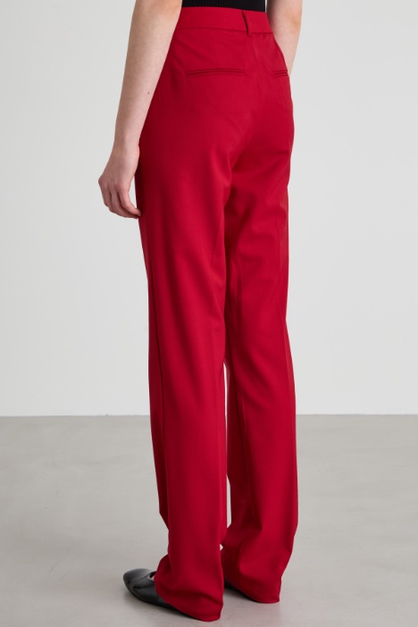 Pantaloni dritti in gabardina