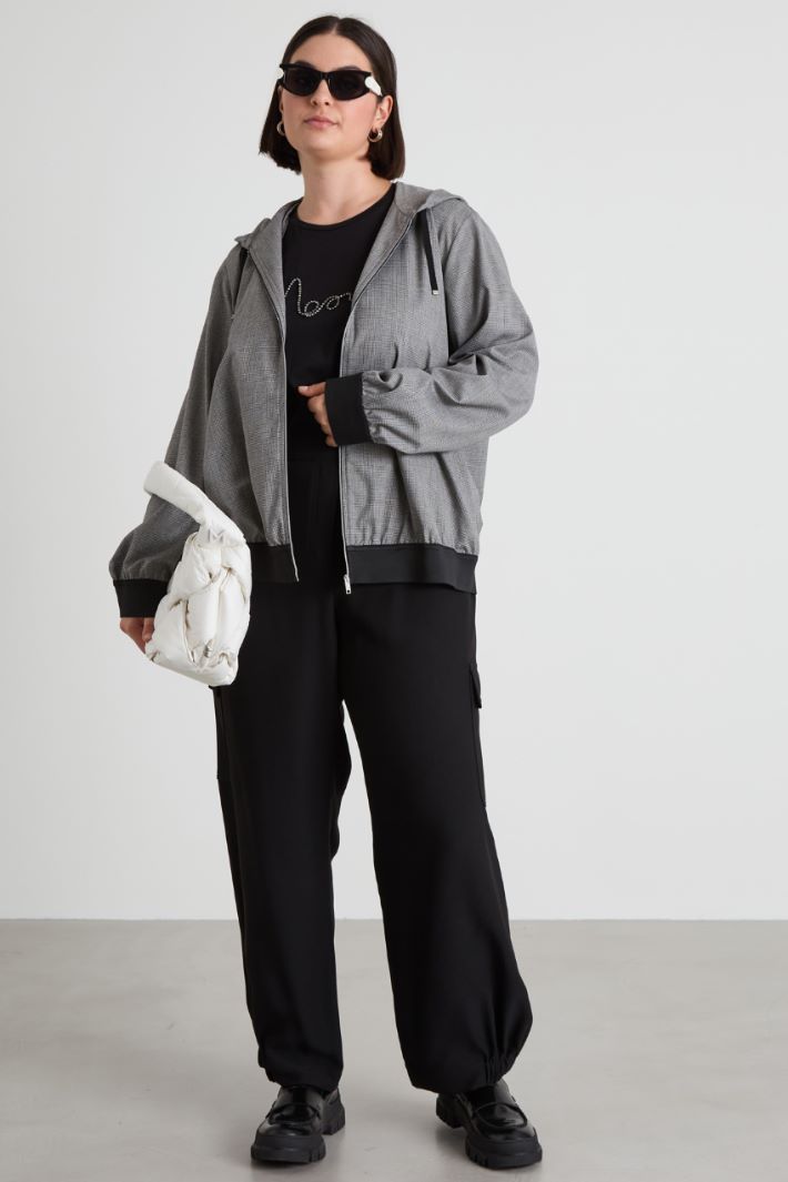  Envers satin cargo trousers Intrend