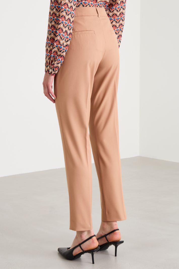 Pantaloni in tela stretch Intrend - 3