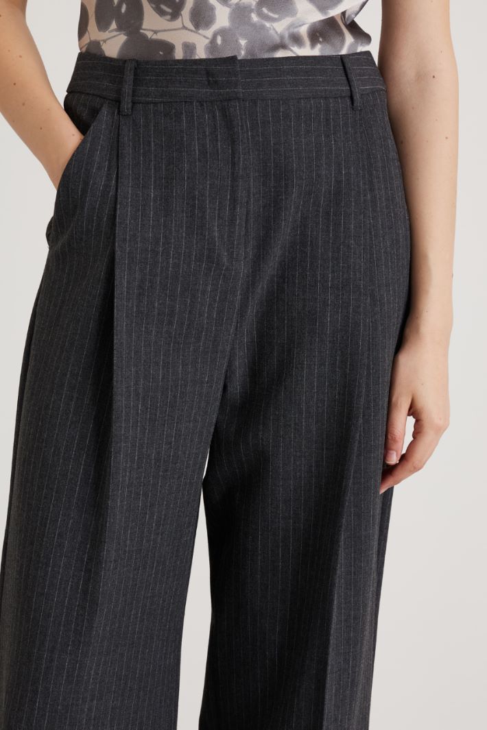 Pantaloni gessati