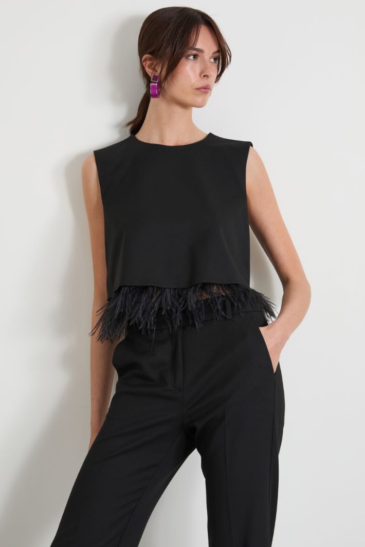 Feather-detail top Intrend