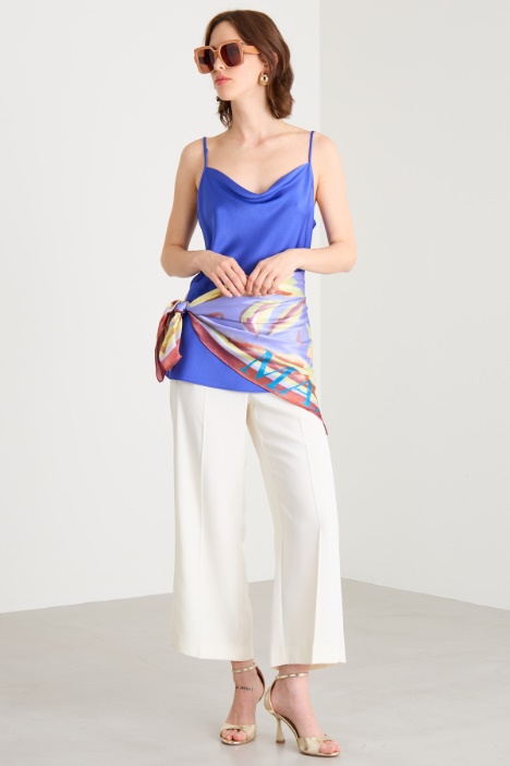 Draped neck top Intrend