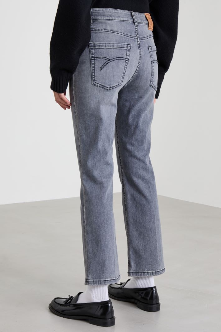 Flared cropped jeans Intrend - 3
