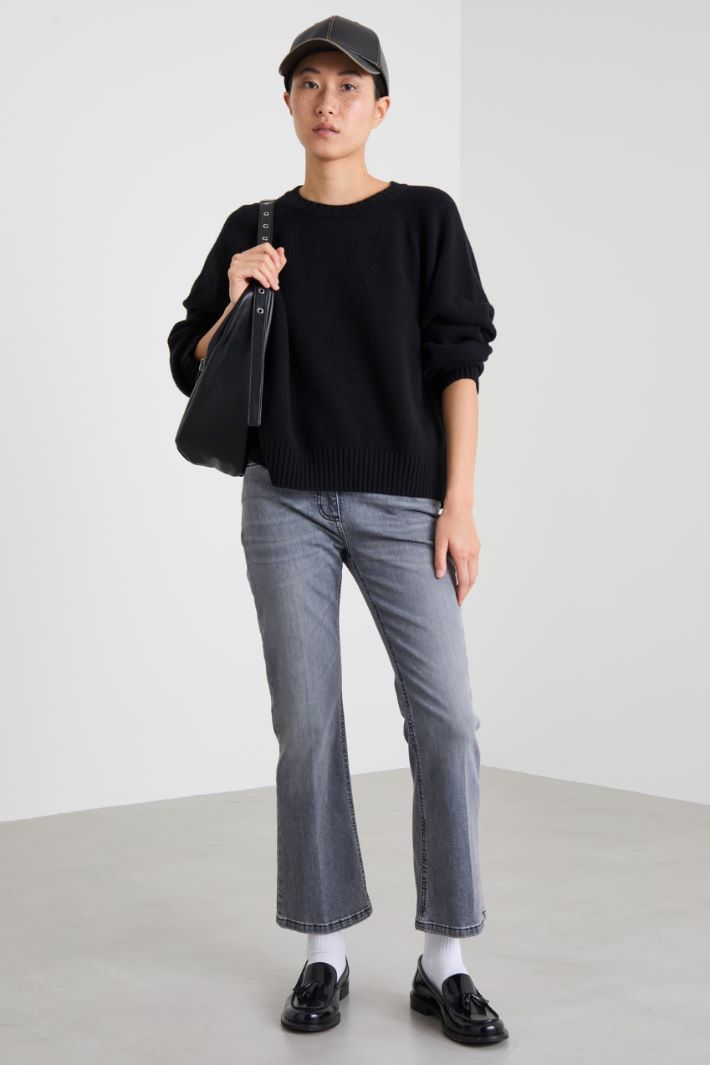 Flared cropped jeans Intrend