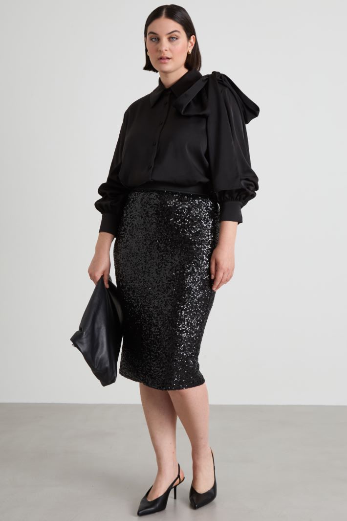 Satin blouse with sash Intrend - 3