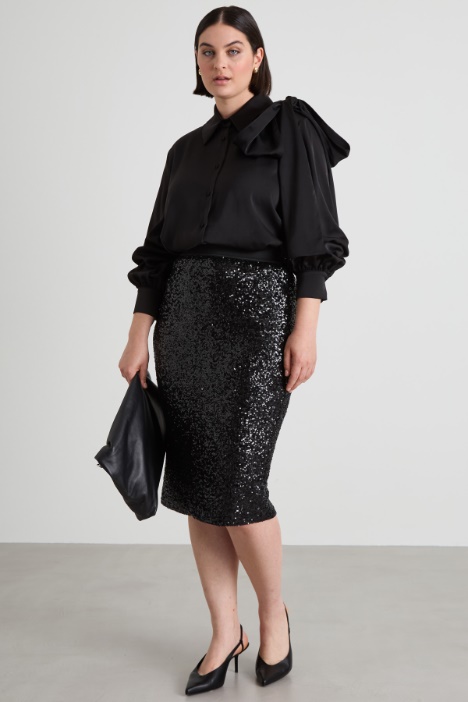 Satin blouse with sash Intrend