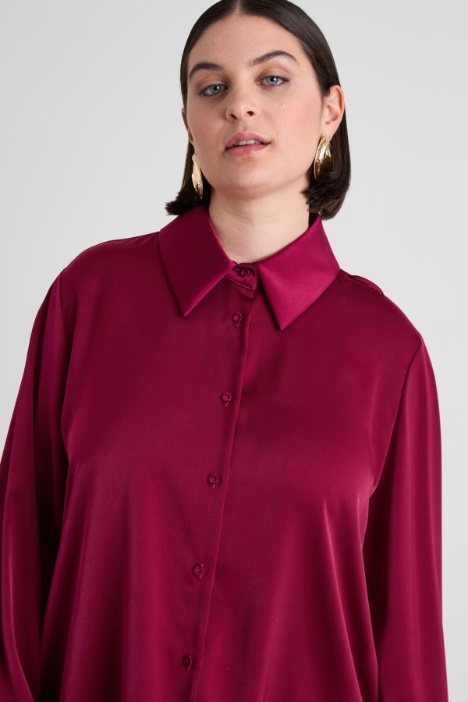 Blusa in raso con fusciacca