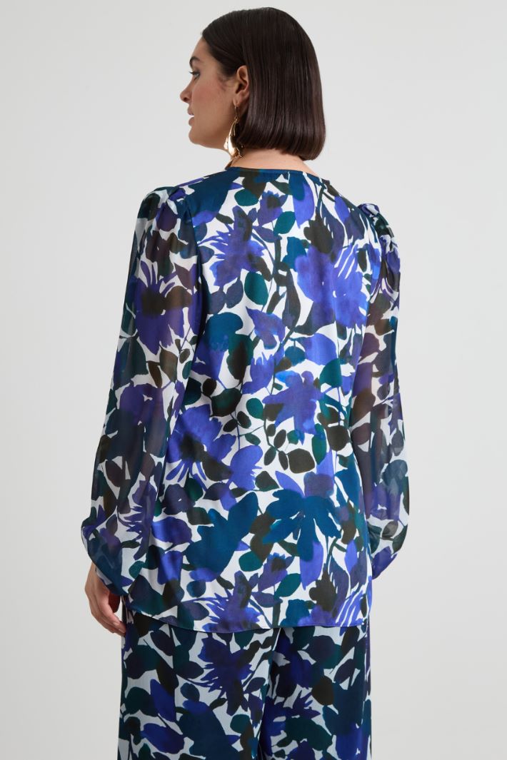 Twill and georgette blouse Intrend - 2