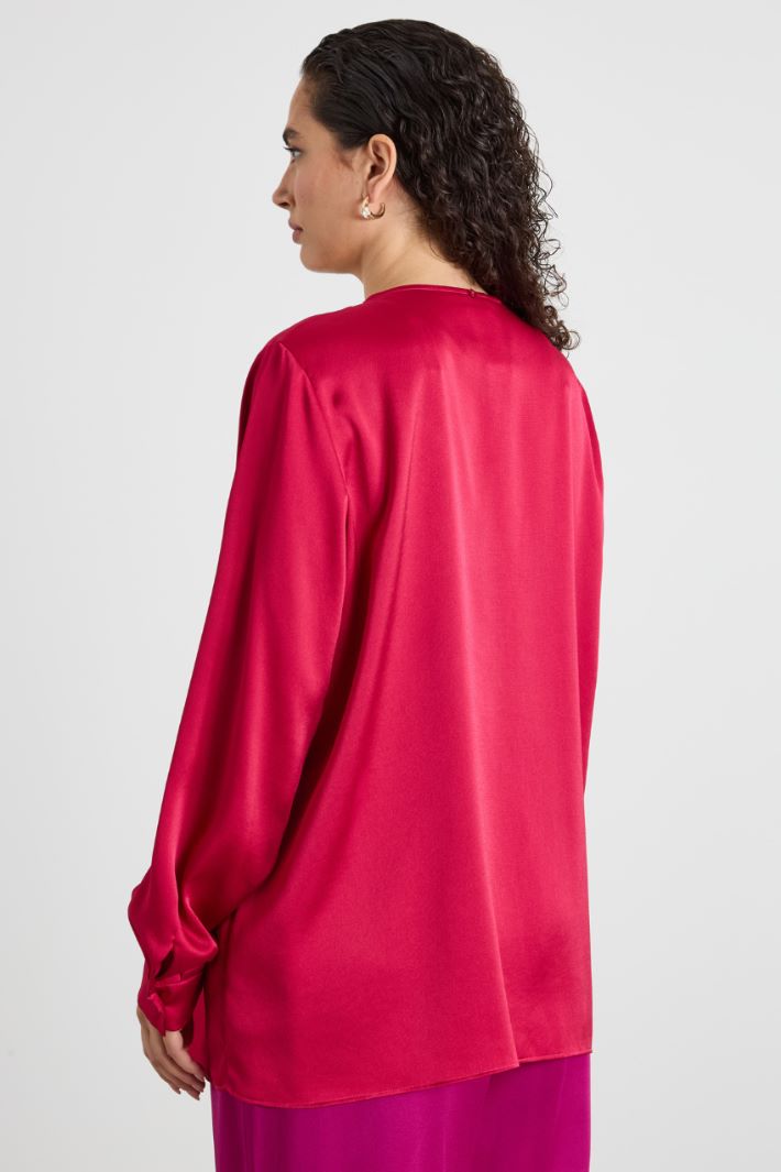 Satin neckerchief-embellished blouse Intrend - 2