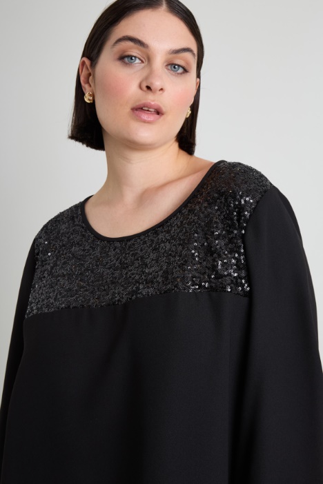 Blusa con paillettes
