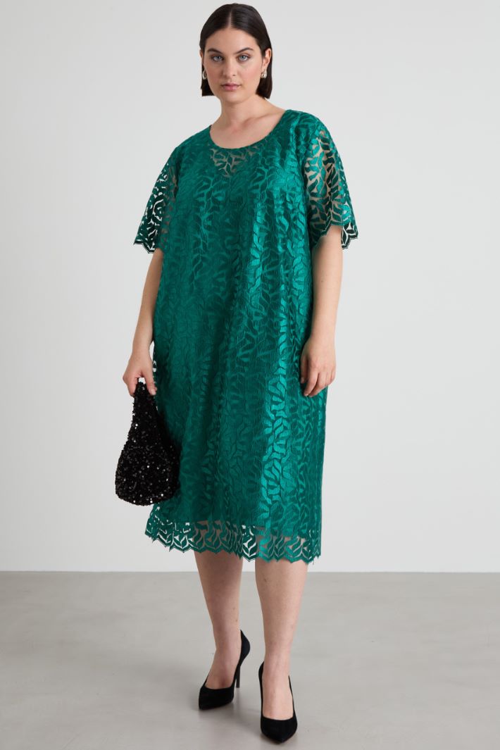 Abito in tulle ricamato Intrend