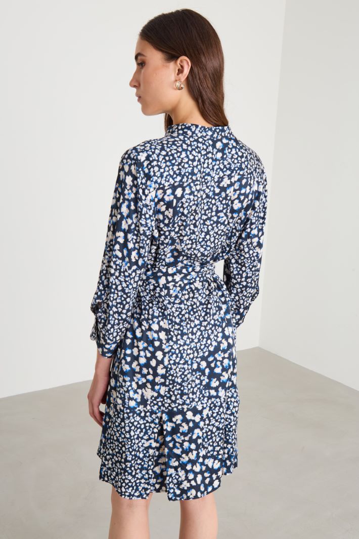 Printed twill dress Intrend - 3