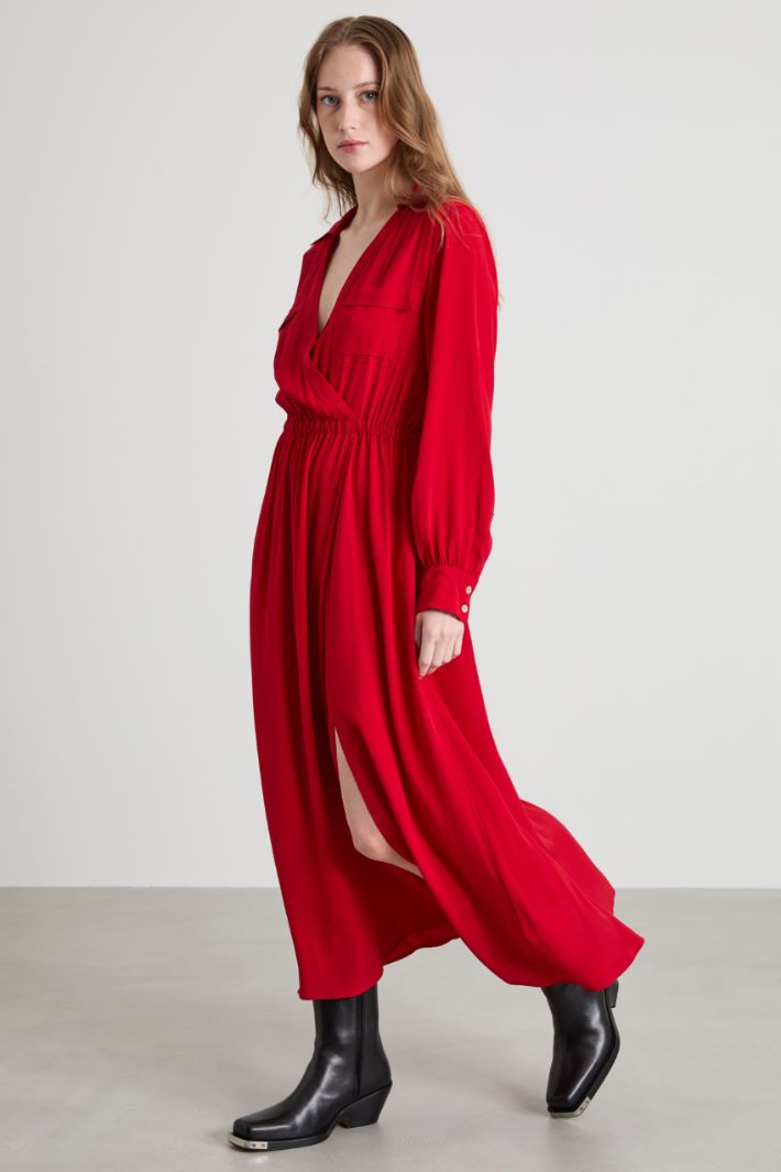 Dress with crossover neckline Intrend - 2