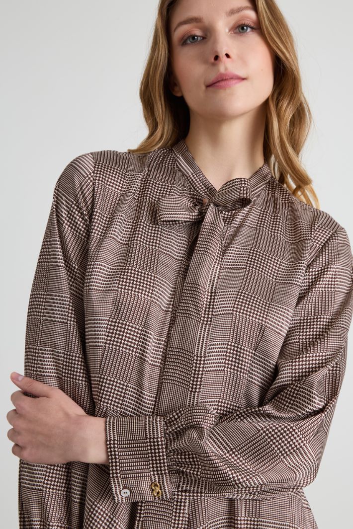 Tie-detail dress Intrend - 4