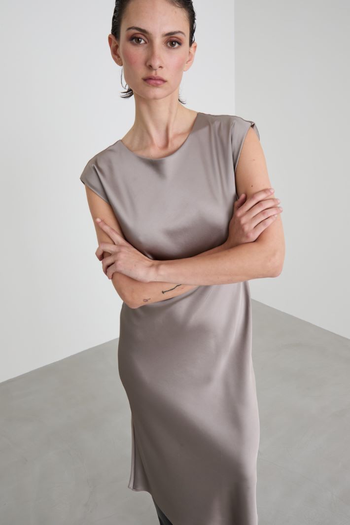 Satin dress Intrend - 4