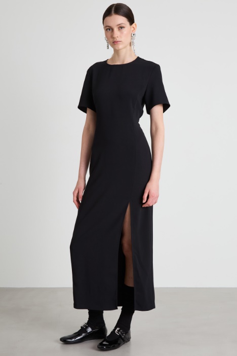 Abito lungo con spacco