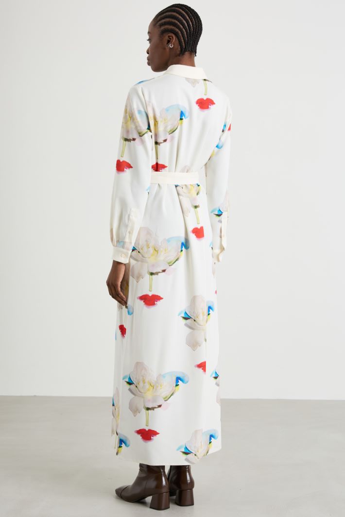 Vestido camisero de crepé Intrend - 3