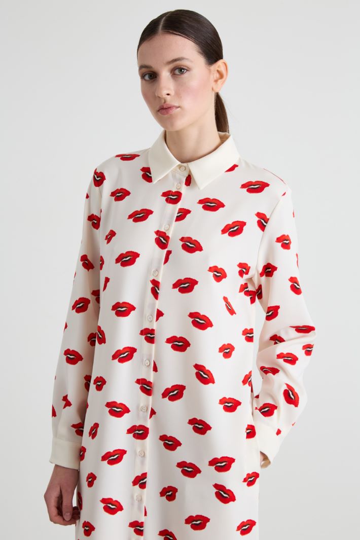 Vestido camisero de crepé Intrend - 4