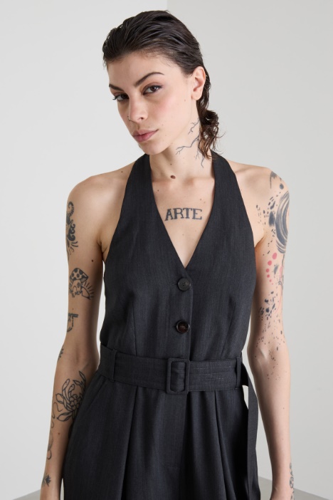 Tuta con scollo americano