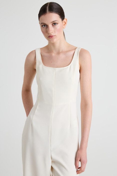 Tuta in crépe envers satin