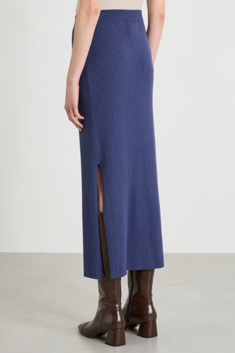 Gonna in maglia aderente