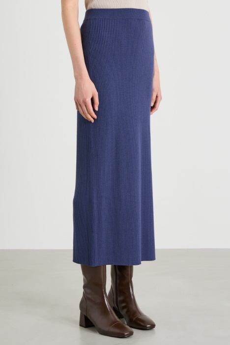 Gonna in maglia aderente