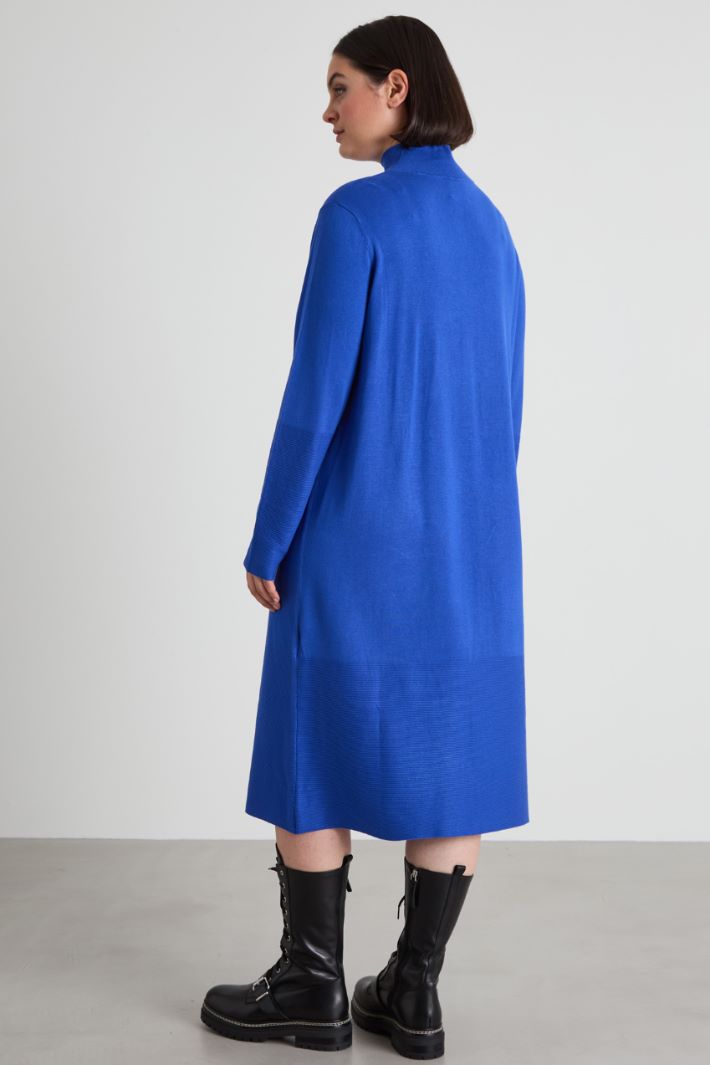 Knitted viscose dress Intrend - 3