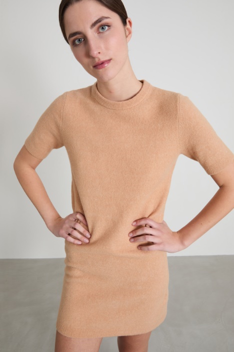 Abito corto in maglia