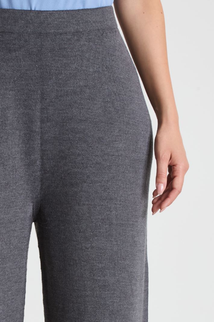 Pantaloni in lana Intrend - 4