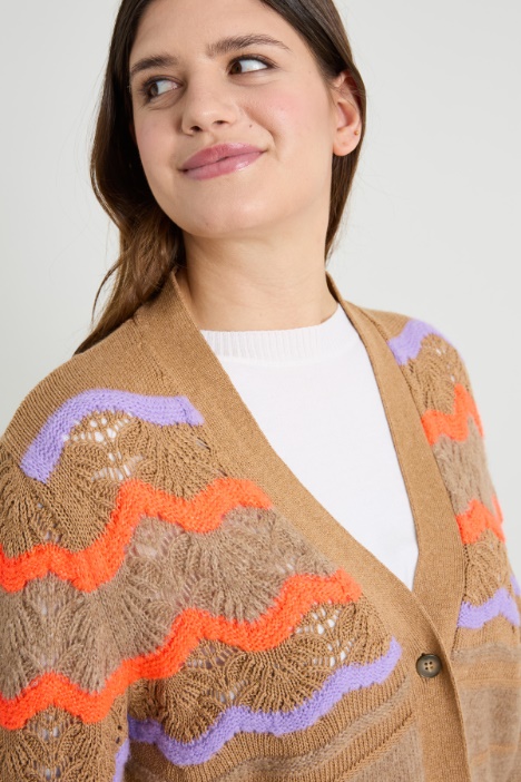 Cardigan con inserti colorati