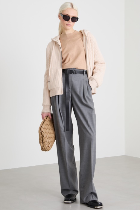 Short-sleeved sweater Intrend